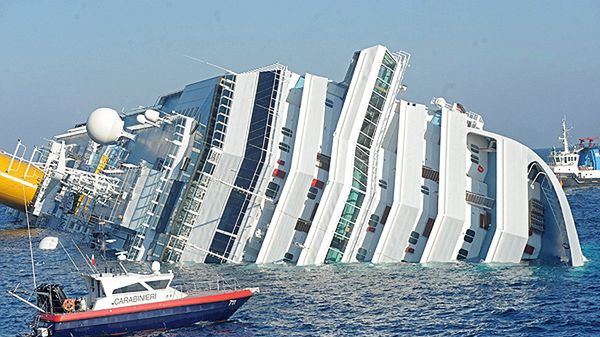 Wrak statku wycieczkowego Costa Concordia
