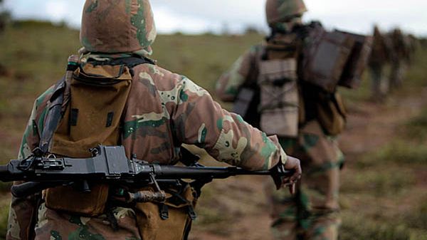 Żołnierze armii RPA