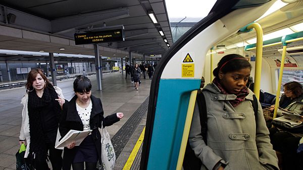 Czy w wielokulturowym Londynie można pozwolić sobie na rasistowski dowcip?