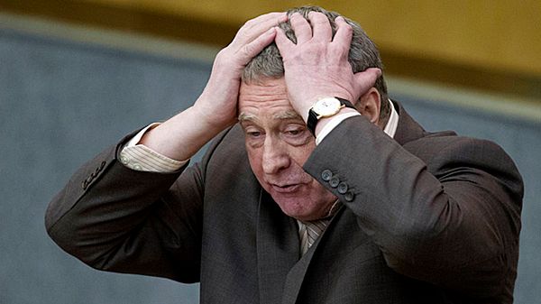 Władimir Żyrinowski przez kilka minut okupował trybunę sejmową