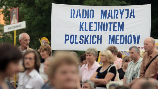 Nie cichną protesty po nieprzyznaniu Telewizji Trwam miejsca na multipleksie cyfrowym