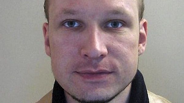 Zdjęcie Andersa Breivika udostępnione przez norweską policję