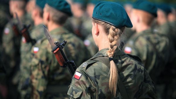 Szeregi polskiego wojska zasila coraz więcej kobiet