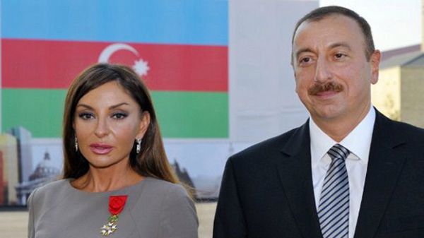 Ilham Alijew z małżonką