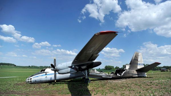 Wrak samolotu An-30B