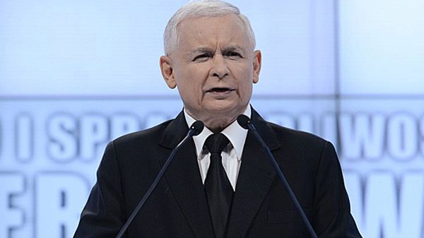 Lider PiS Jarosław Kaczyński na konferencji prasowej "PiS-Alternatywa"