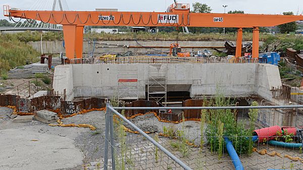 Budowa stacji Powiśle w Warszawie