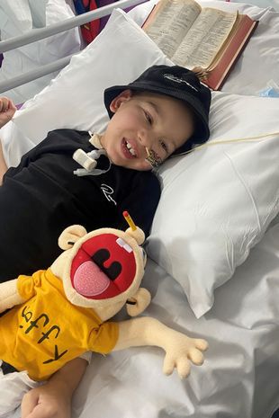 Isaiah miał osiem lat 