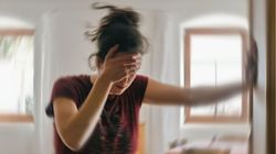 6 nietypowych objawów udaru. Nie wolno ich przegapić