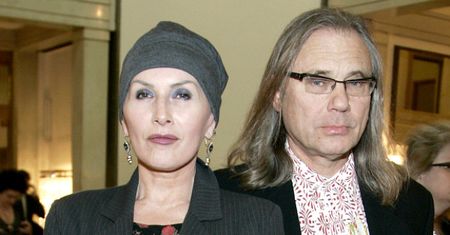 Kora o byłych kolegach z Maanam: "HIENY CMENTARNE!"