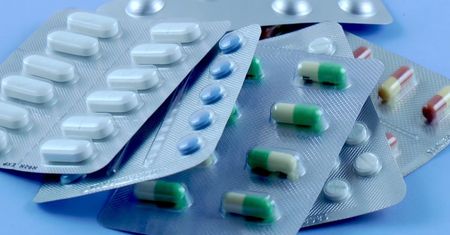 Antybiotyki a serce. Lekarze ostrzegają (WIDEO)