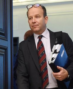 Radziwiłł: analizujemy przepisy dotyczące pigułki "dzień po"