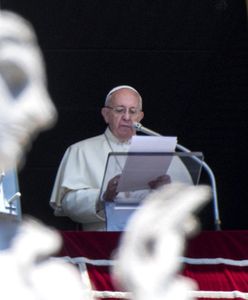 Watykan: papież zaczął letni wypoczynek od silnego przeziębienia