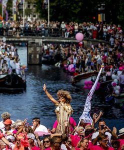 Unijna komisarz na paradzie gejów w Amsterdamie