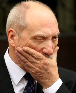 "Głupota albo prowokacja". Burza po słowach Antoniego Macierewicza w Monachium