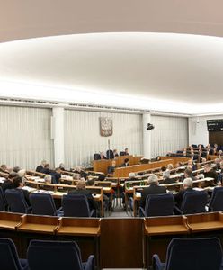 Awantura w Senacie o uchwałę ws. rzezi wołyńskiej. "To mógłby pisać Żyrinowski"