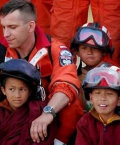 Strażak z Poznania wrócił z Nepalu, gdzie brał udział w akcji ratowniczej