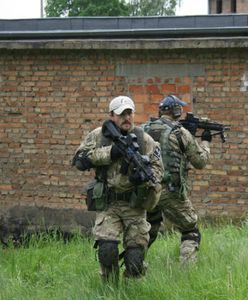 Dostaje się jeden na dziesięciu. Były operator GROM-u Naval zdradza kulisy selekcji do elitarnej jednostki