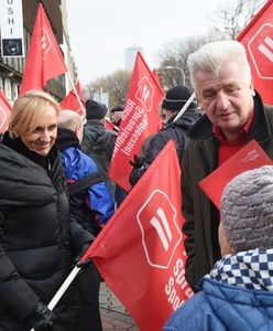 Protest przed siedzibą PiS. Ikonowicz: te zmiany oznaczają masowe eksmisje na bruk i rugi społeczne