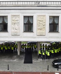 Ekspert: wszystkie siły zaangażowane są w to, co dzieje się pod Sejmem. A co z zagrożeniem terrorystycznym?