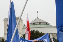 Sondaż dla "Faktów" TVN: mimo kryzysu sejmowego zwycięża PiS