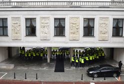 Szef MSWiA: policja zostanie przed Sejm dopóki będzie zagrożenie