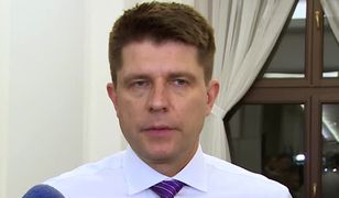Ryszard Petru: czy ludzie nie czują tej obłudy? Koleżanka Kaczyńskiego mówiła, że flaga UE to szmata