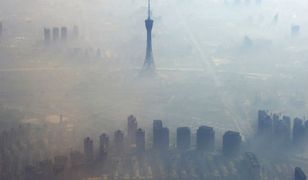 Chiny pod kopułą smogu. Jak Pekin (nie) walczy ze skażeniem środowiska