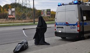 Kierowcy wstrząśnięci. Przy ciele ofiary wypadku nachylała się śmierć