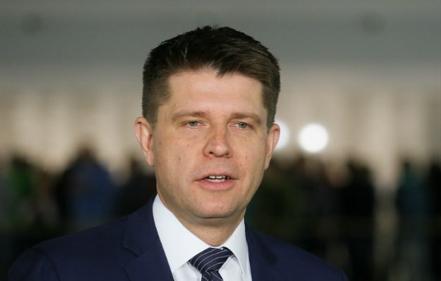 Petru o ośmiu latach rządów PO: na 3 lub 3+