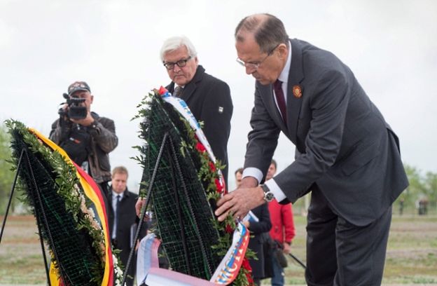 Szefowie MSZ Rosji i Niemiec oddali w Wołgogradzie hołd ofiarom wojny