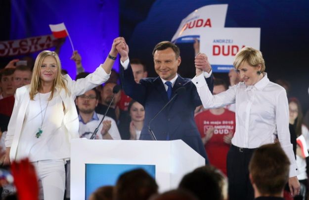 Najnowszy sondaż prezydencki: Duda przed Komorowskim