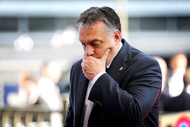 Premier Węgier Viktor Orban grozi zamknięciem granicy z Serbią
