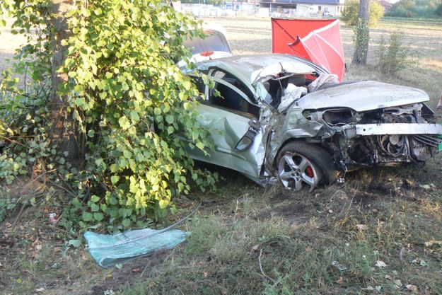 Tragiczny weekend na wielkopolskich drogach - w wypadach zginęły cztery osoby