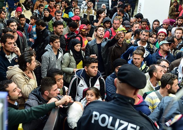 "New York Times" krytykuje Europę środkowo-wschodnią za niechęć do przyjmowania uchodźców