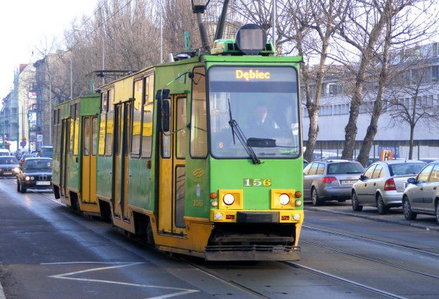 Dębiec odcięty od tramwajów - MPK remontuje perony