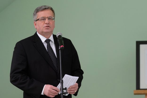 Bronisław Komorowski: w przyszłym tygodniu projekt zmian dot. urlopów rodzicielskich