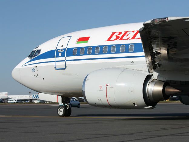 Ukraina zawróciła białoruski samolot pasażerski. Grożono poderwaniem myśliwców