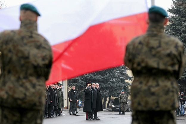 Płk Adam Mazguła do wojska: wzywam do odrzucenia ideologii wiary smoleńskiej