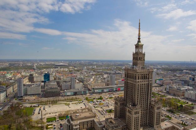 Prokuratura sprawdza zwrot działki na pl. Defilad. Szef warszawskiej palestry poda się do dymisji?