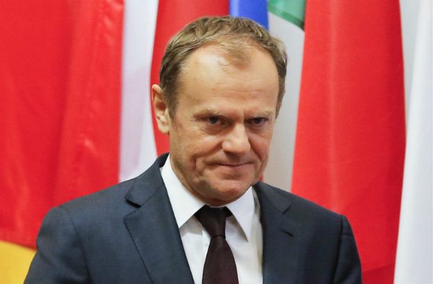 Donald Tusk krytycznie o nalotach Rosji w Syrii: pozwalają "krwawemu reżimowi Asada" zdobywać teren