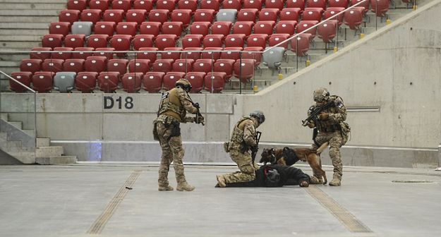 Szczyt NATO: pod specjalną ochroną hotele, trasy przejazdów i Stadion Narodowy