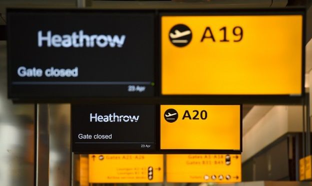 W.Brytania: policja bada incydent dotyczący przepustek bezpieczeństwa na Heathrow