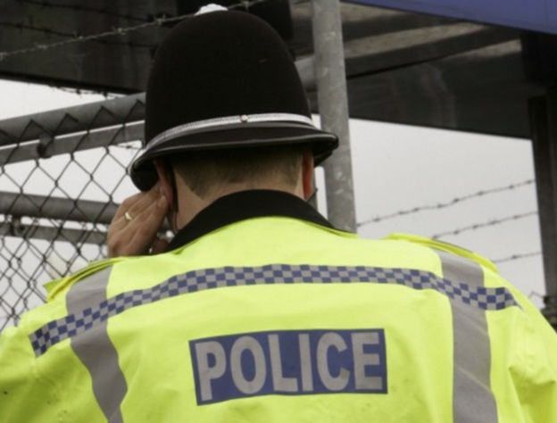 Policja bada ulotki ze słowami nienawiści wobec Polaków w Wielkiej Brytanii