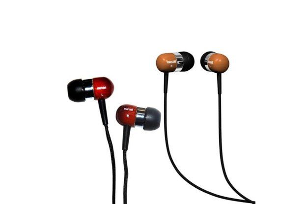 Drewniane słuchawki od Maxell