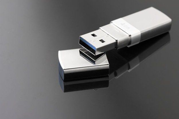 Nietypowe zagrożenie rozprzestrzeniające się przez USB