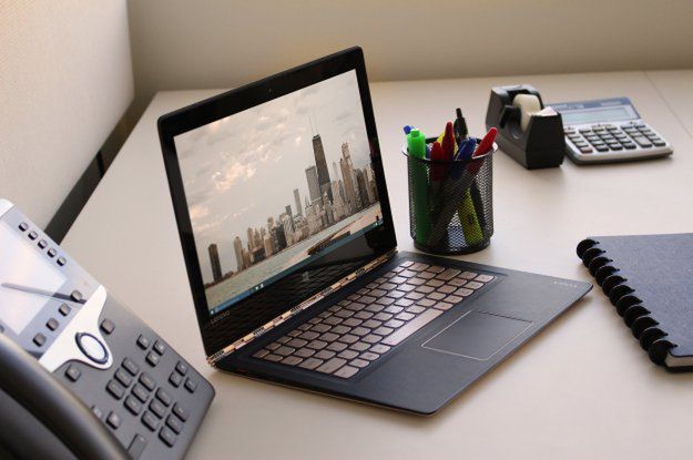 YOGA 900S – nowy laptop od Lenovo