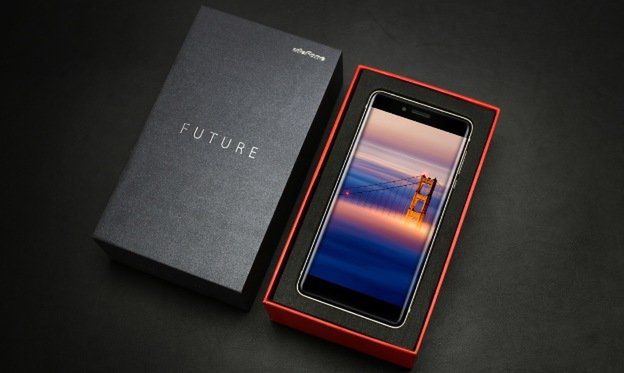 Bezramkowy smartfon w niskiej cenie