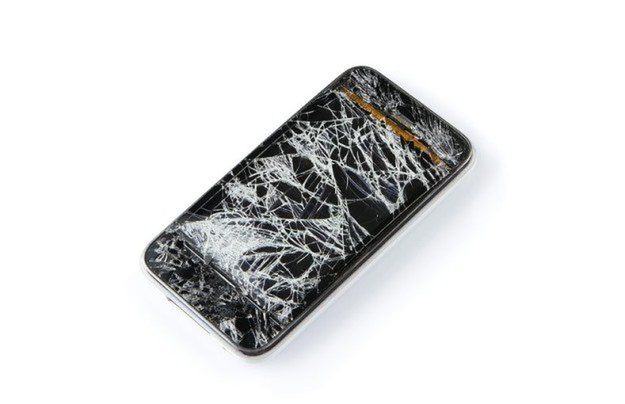 Jak Polacy niszczą smartfony?