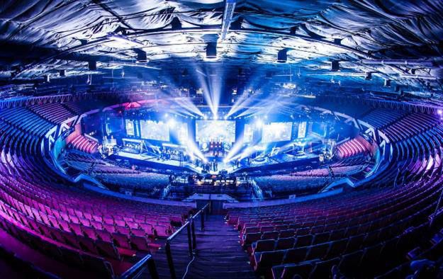SteelSeries I ROCCAT na Intel Extreme Masters